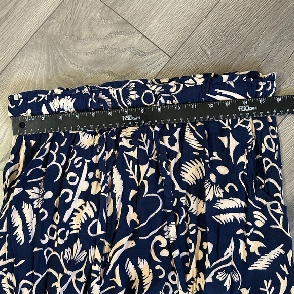 Anthropologie Hei Hei Harem Cargo Pants- Navy Cream size Medium - Picture 12 of 16